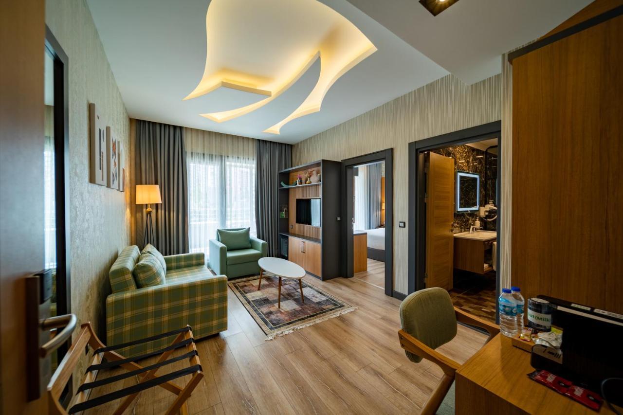 Holiday Inn - Trabzon-East By Ihg Eksteriør billede